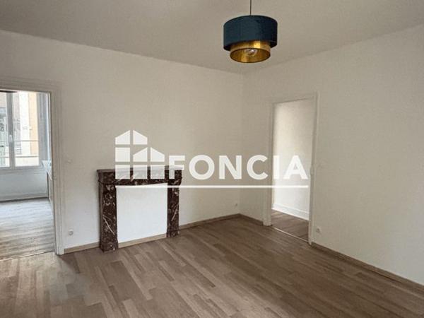 Location Appartement 2 pièces 43.04 m² - 30 RUE DU FOUR Saint Michel Sur Orge 91240