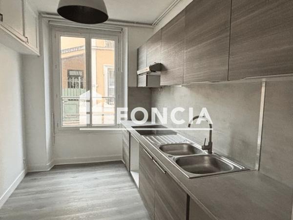 Location Appartement 2 pièces 43.04 m² - 30 RUE DU FOUR Saint Michel Sur Orge 91240