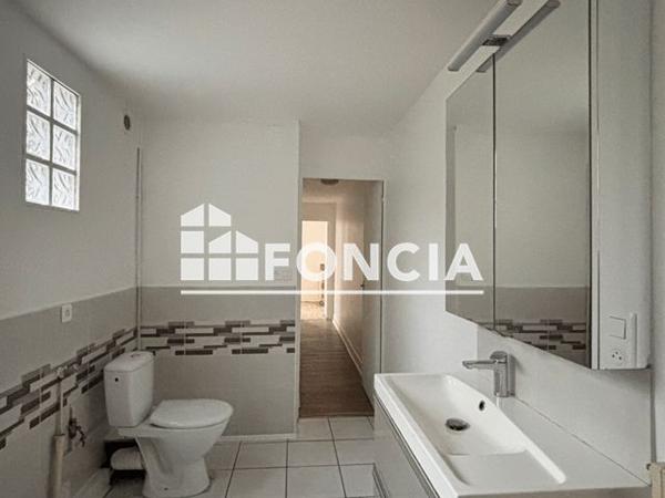 Location Appartement 2 pièces 43.04 m² - 30 RUE DU FOUR Saint Michel Sur Orge 91240