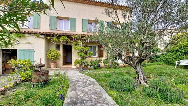 Maison familiale 150 m² - Calme & centre-ville à pied