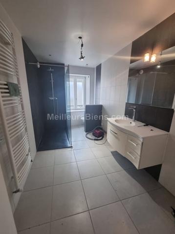 MAISON EN PARFAITE ETAT DE 120 M2 AVEC JARDIN ET GARAGE