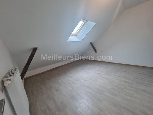 MAISON EN PARFAITE ETAT DE 120 M2 AVEC JARDIN ET GARAGE