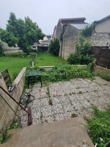 MAISON EN PARFAITE ETAT DE 120 M2 AVEC JARDIN ET GARAGE