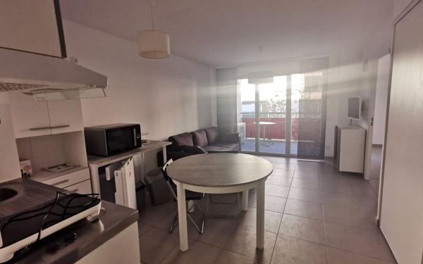 Appartement à louer    2 pièces •  Les Angles