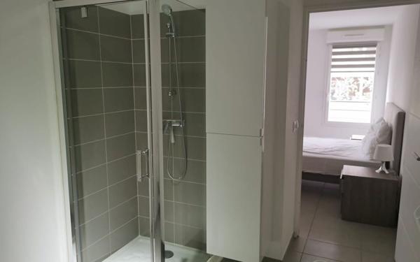 Appartement à louer    2 pièces •  Les Angles