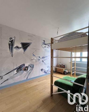 Maison traditionnelle 4 pièces de 118 m² à Orry-la-Ville (60560)