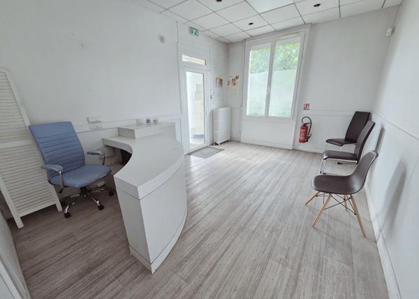 Murs Cabinet médical Villeparisis 257m²
