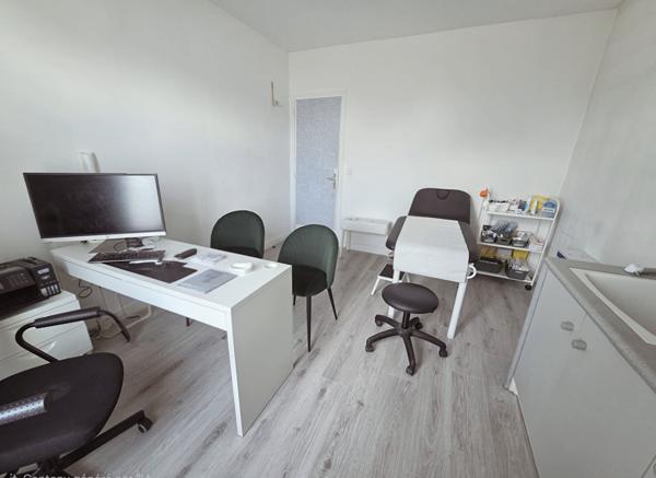 Murs Cabinet médical Villeparisis 257m²