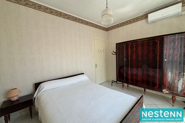 Maison Villeurbanne 5 pièce(s) 141 m2 - 500 m² de terrain et des dépendances