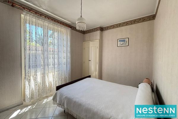 Maison Villeurbanne 5 pièce(s) 141 m2 - 500 m² de terrain et des dépendances