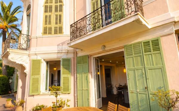 Appartement à vendre    4 pièces • 109,19 m2 Nice