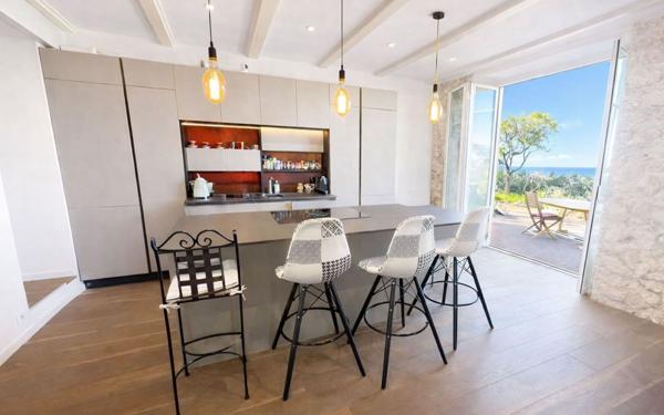 Appartement à vendre    4 pièces • 109,19 m2 Nice