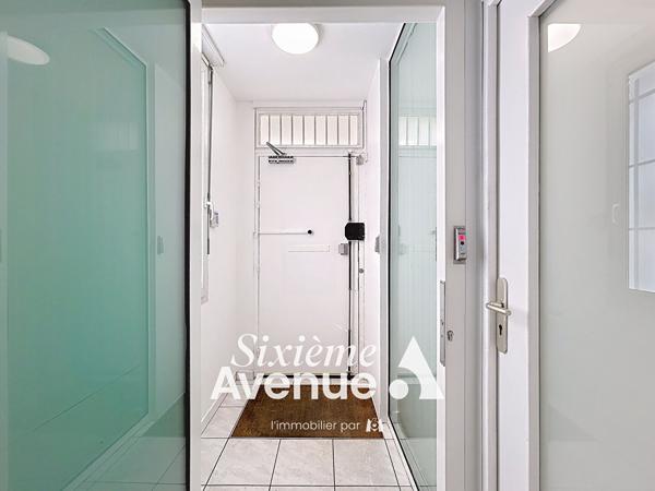 Local commercial 46.97 m2