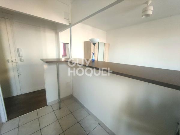 COURBEVOIE- REPUBLIQUE