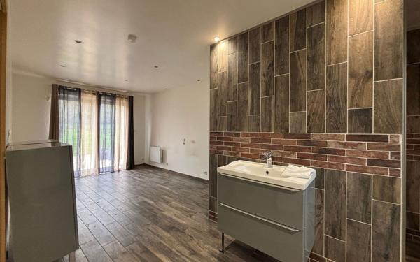 Maison à vendre    2 pièces • 71 m2 Maizy