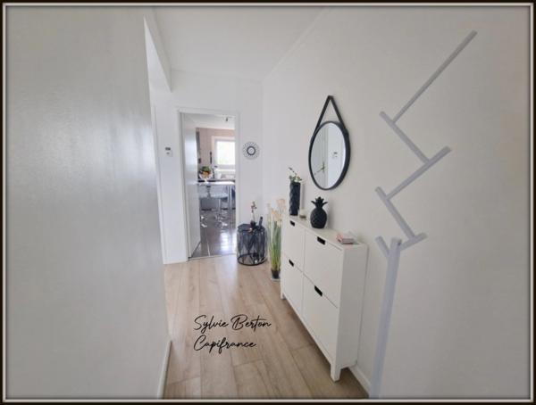 Appartement à vendre 4 pièces LIVRY GARGAN - 84 m2 - Balcon, une cave et deux places de parking