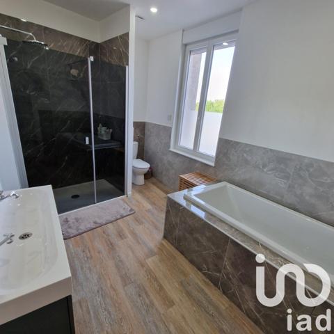 Maison à vendre 7 pièces 140 m² Raismes