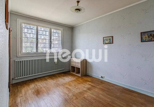 Maison 5 pièces avec jardin et garage