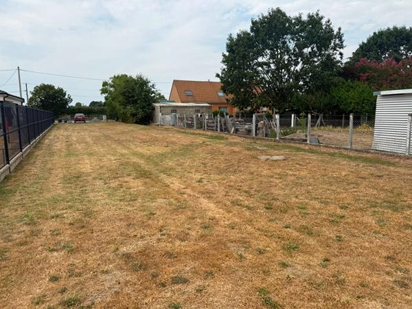 TERRAIN LA SUZE SUR SARTHE