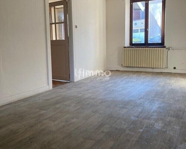 Grand Corps de Ferme, à 10 mn de Dieuze.