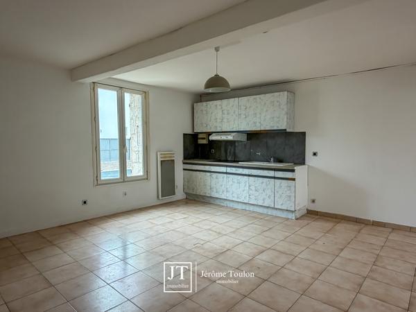 Appartement
                                                                                                                                                                                                                                                                                                                        1 pièce(s)                                                                                                                                                                                                                                                                                                                              43  m²