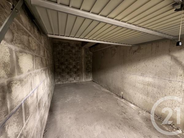 Parking à vendre  12,68 m 2   LORIENT  - 56