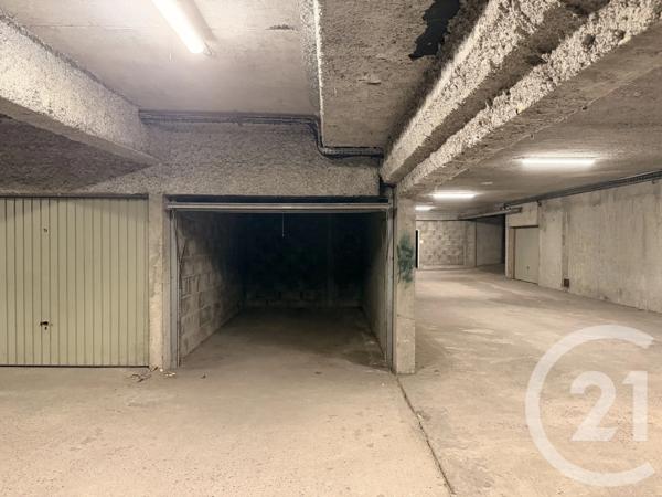 Parking à vendre  12,68 m 2   LORIENT  - 56