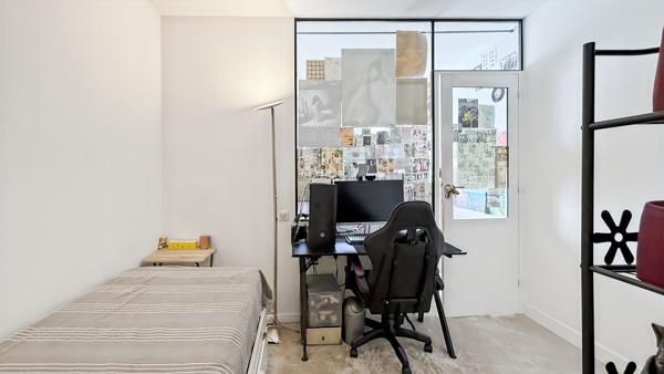 PARIS 16e HENRI HEINE 3 PIÈCES 92 M² 5e ÉTAGE BALCON SUR JARDIN