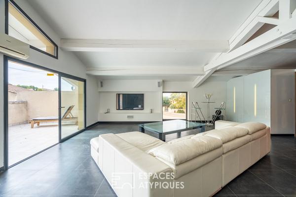 Ancien corps de ferme avec piscine