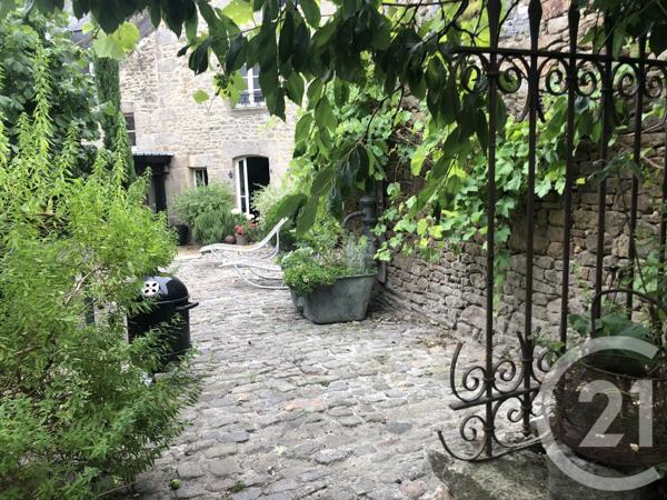 Immeuble à vendre  274 m2 DINAN - 22