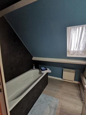 TRES JOLIE PAVILLON SUR 4002 m²