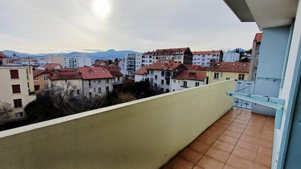 APPARTEMENT T3 bis