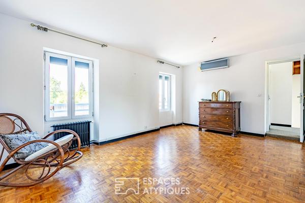 Maison familiale avec jardin et dépendances aménagées