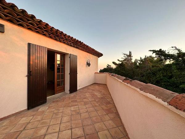 VILLA ENSUES LA REDONNE