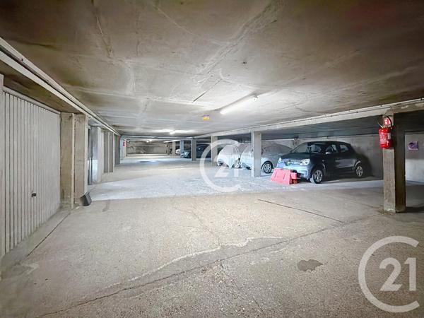 Parking à vendre  14,83 m2 MONTREUIL - 93