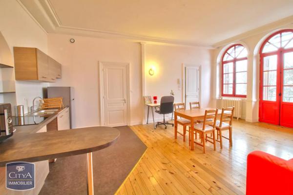 Appartement à louer 3 pièces 62.8m² Saint-Étienne (42000)