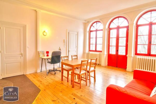 Appartement à louer 3 pièces 62.8m² Saint-Étienne (42000)