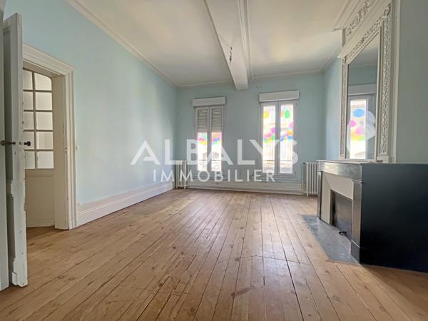 Immeuble 370 m²