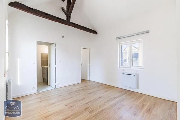 Appartement à louer 1 pièce 23.65m² Tours (37000)