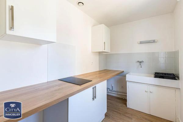 Appartement à louer 1 pièce 23.65m² Tours (37000)