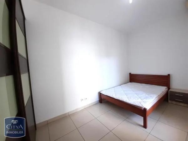 Appartement à louer 2 pièces 31.04m² Saint-Denis (97490)