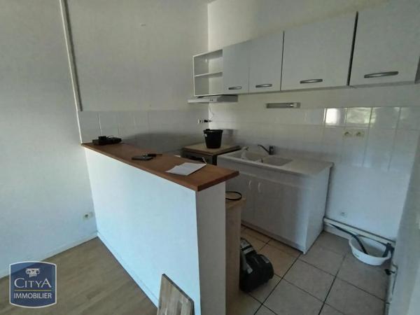 Appartement à louer 2 pièces 46.61m² Mios (33380)