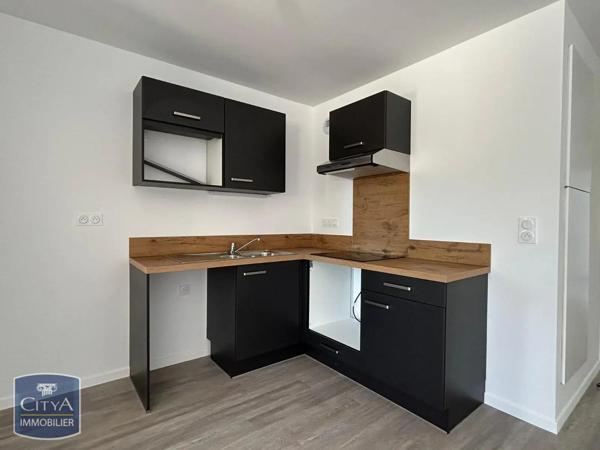 Appartement à louer 3 pièces 63.6m² Chartres (28000)