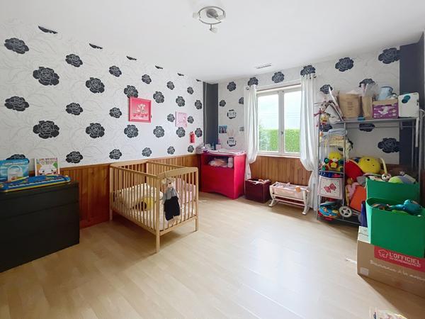 Ancien corps de ferme rénové – 5 Chambres – charme et potentiel à Mesnils-sur-Iton