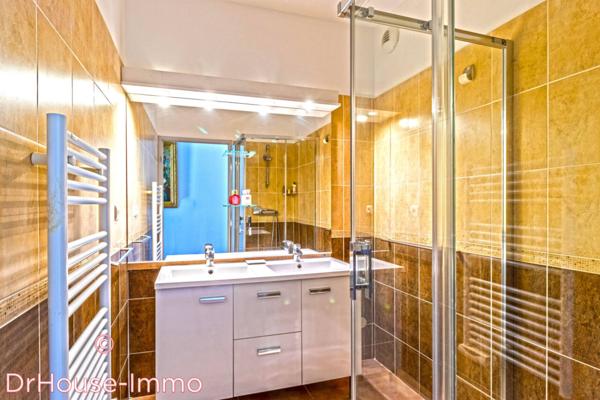 Appartement à vendre 3 pièces de 105 m²