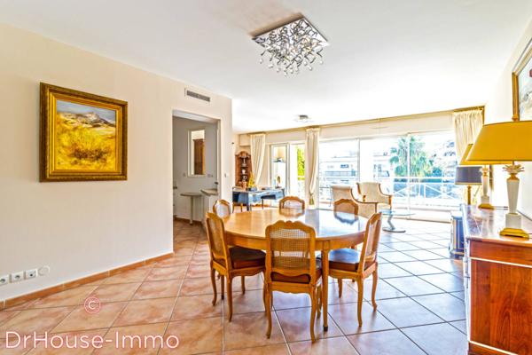 Appartement à vendre 3 pièces de 105 m²