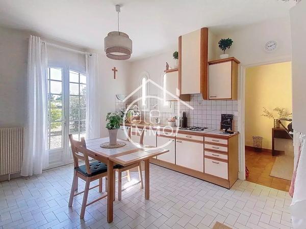 Pineuilh : Villa de plain-pied avec garage et jardin clos