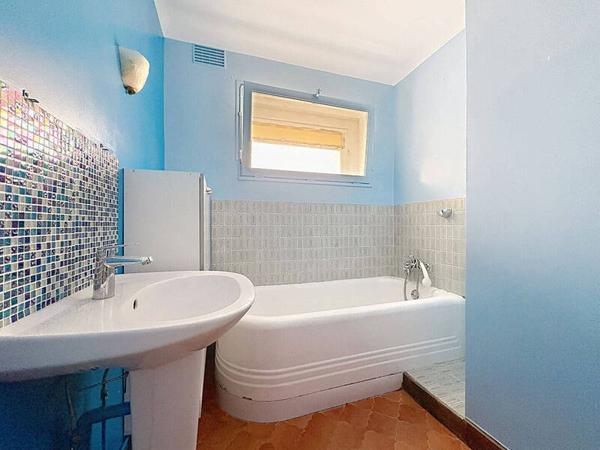 Appartement 4 pièces                                        - 44100 Nantes - Canclaux - Mellinet Réf : 131267