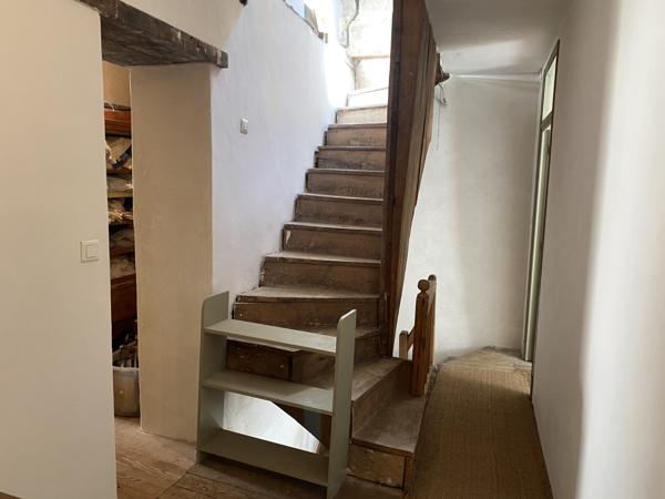 Tournon-d'Agenais (47370) Tournon d'Agenais Maison en pierre au village avec 3 chambres et une cour jardin attenante