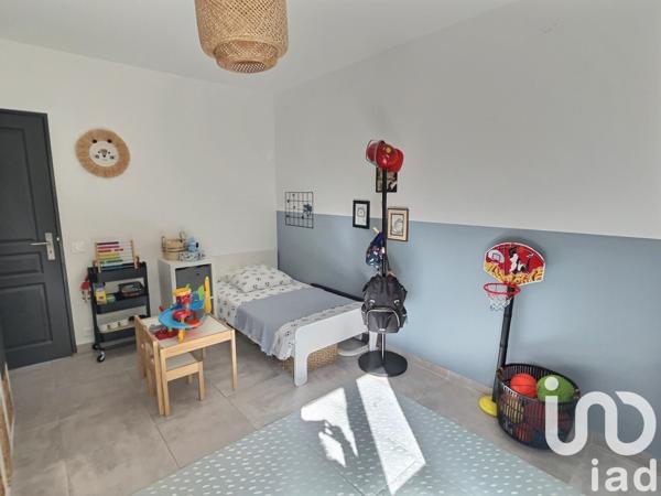 Appartement 3 pièces de 63 m² à Gardanne (13120)